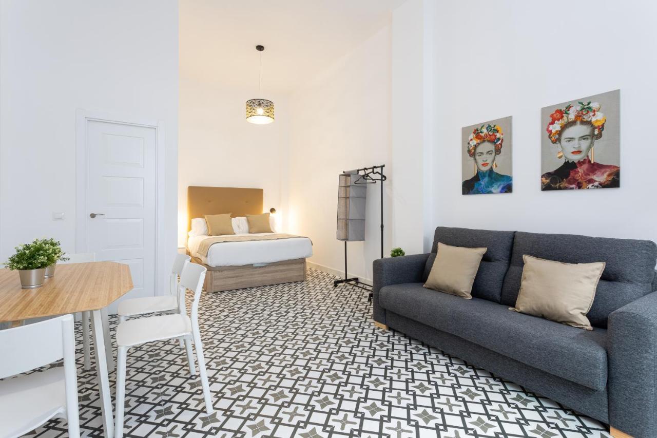 Holidays2Malaga Picasuss Loft New Built Close Huelin Beach And Promenade Zewnętrze zdjęcie