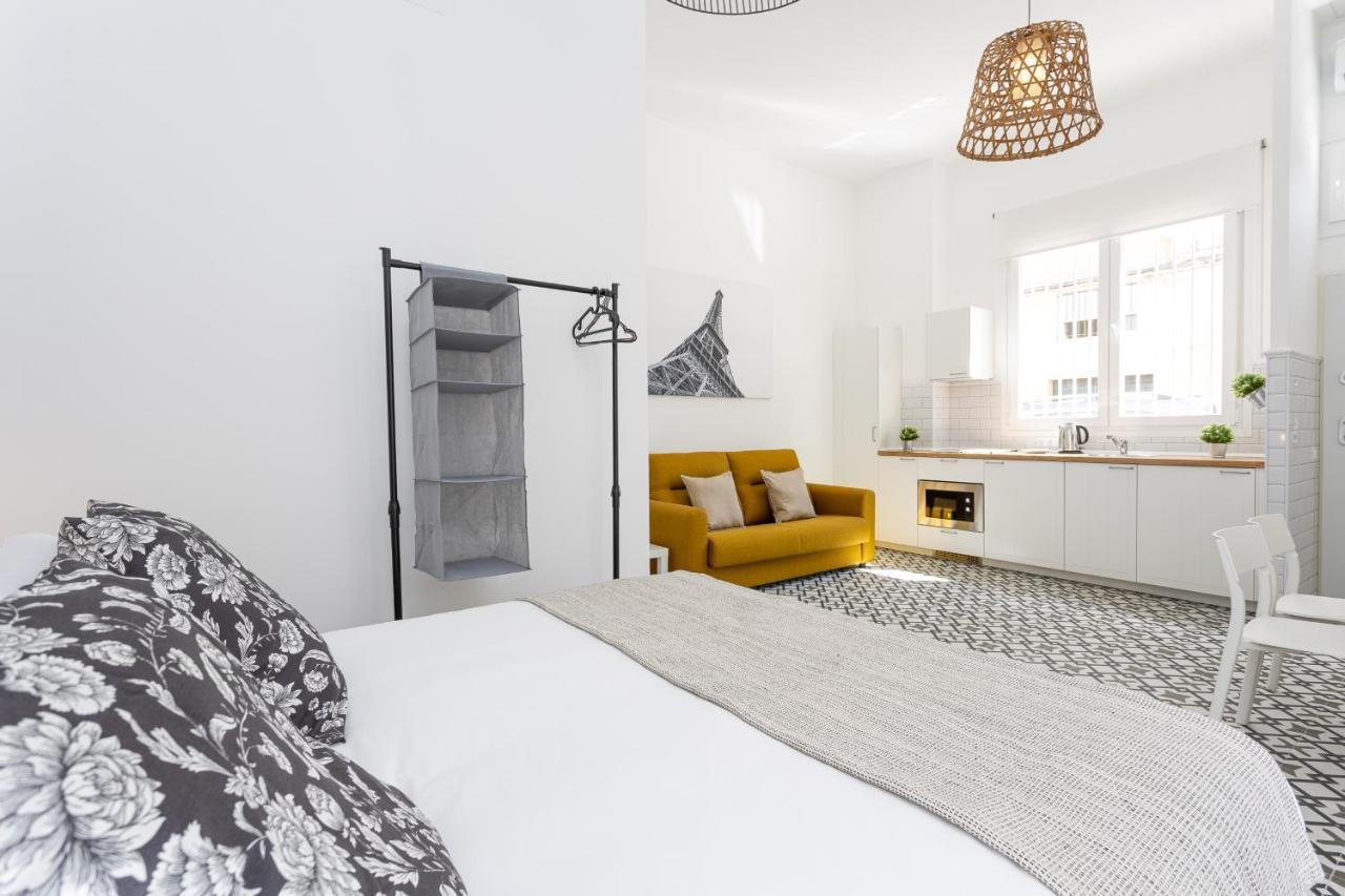 Holidays2Malaga Picasuss Loft New Built Close Huelin Beach And Promenade Zewnętrze zdjęcie